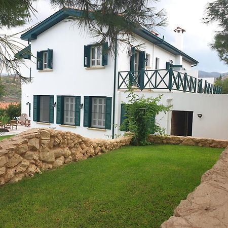 Dervise Mehmet Guest House Lefka  Buitenkant foto
