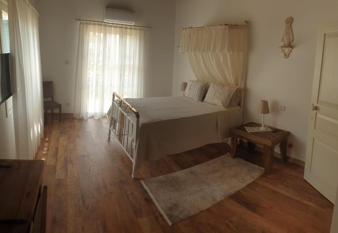 Dervise Mehmet Guest House Lefka  Buitenkant foto