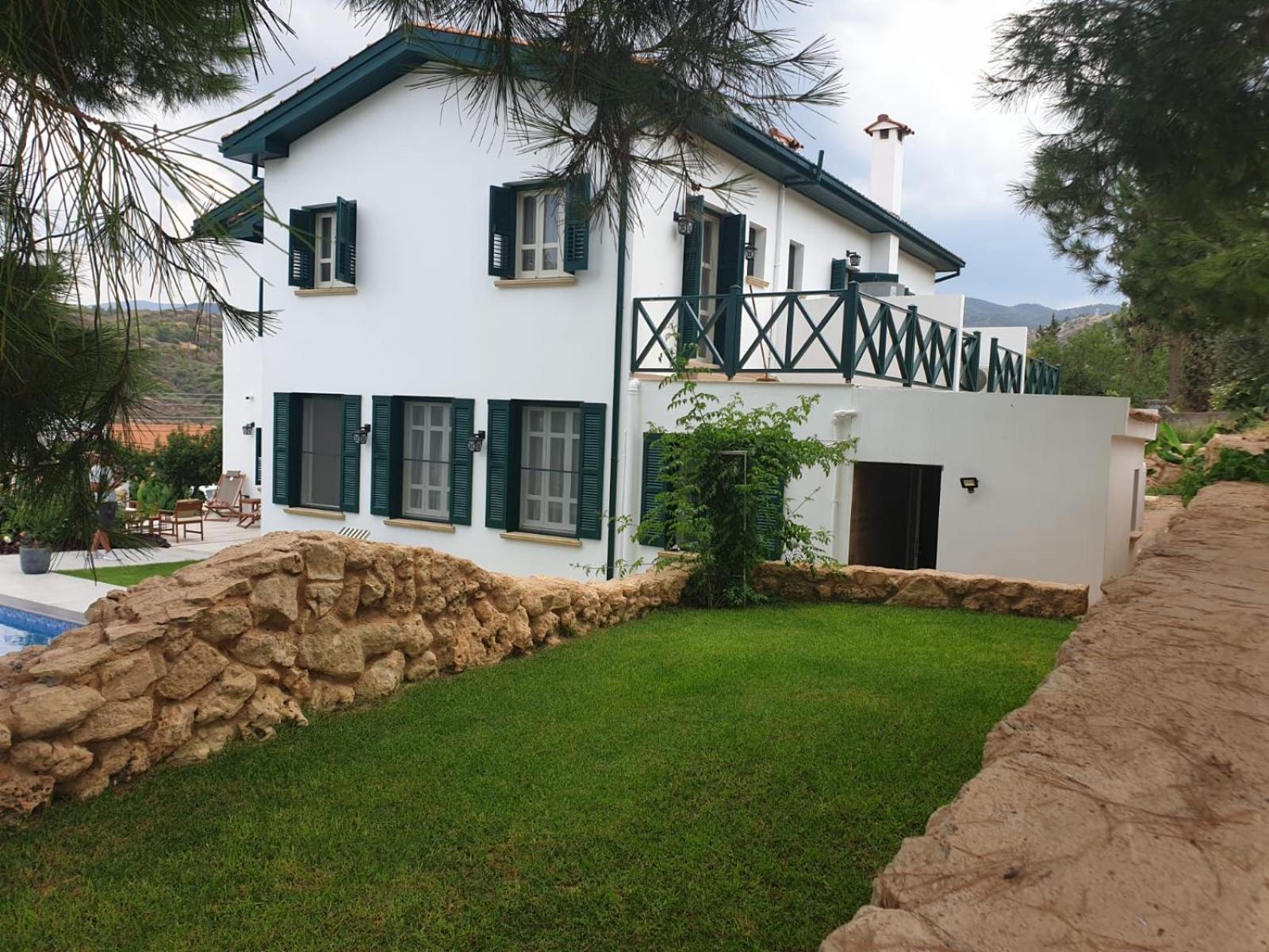 Dervise Mehmet Guest House Lefka  Buitenkant foto